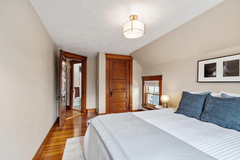 2 Lakeview Avenue Reading, MA 01867 - Photo 19 of 38