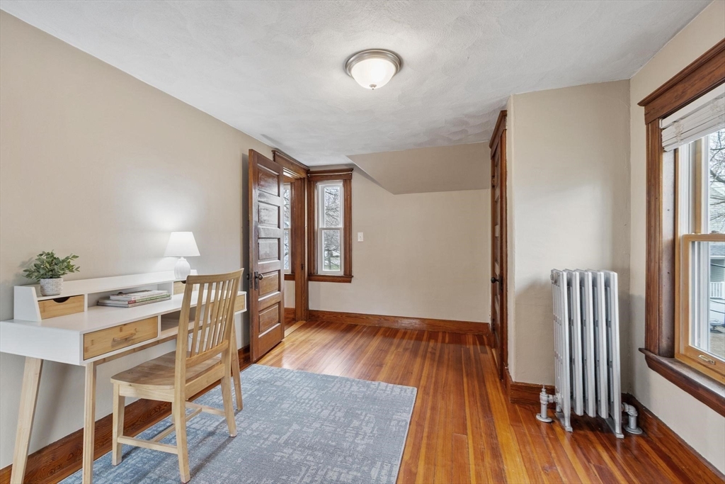 2 Lakeview Avenue Reading, MA 01867 - Photo 23 of 38