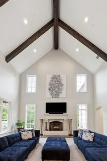 $5,950,000 | 4715 West Northwest Highway, Dallas, TX 75220