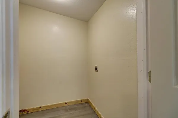 $850 | 907 Laredo Street, Corpus Christi, TX 78401