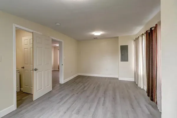 $850 | 907 Laredo Street, Corpus Christi, TX 78401