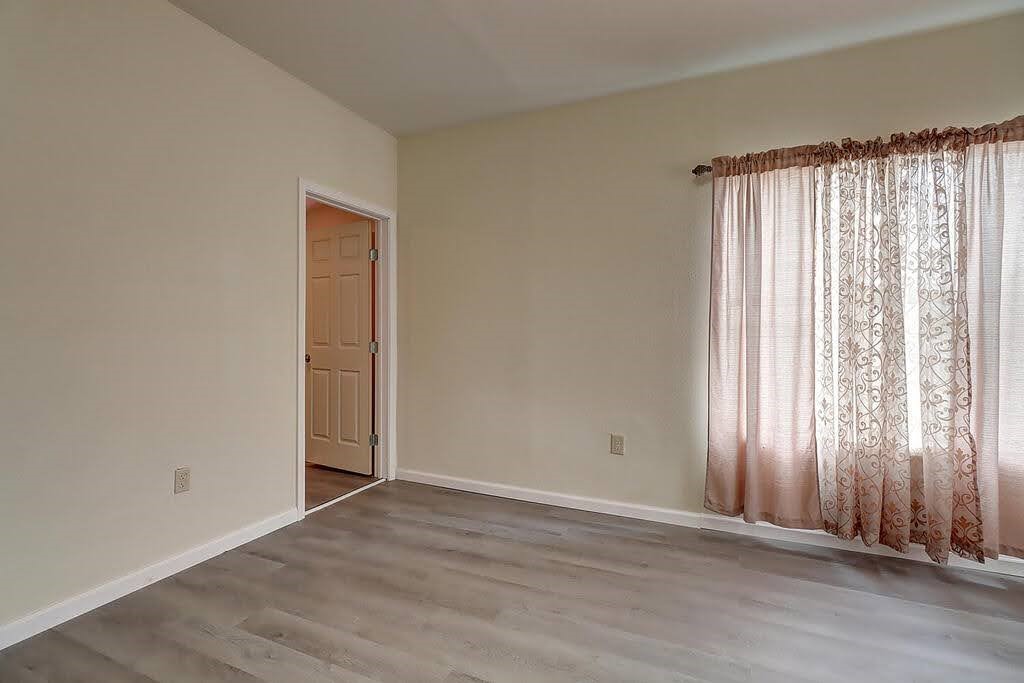 907 Laredo Street Corpus Christi, TX 78401 - Photo 22 of 34