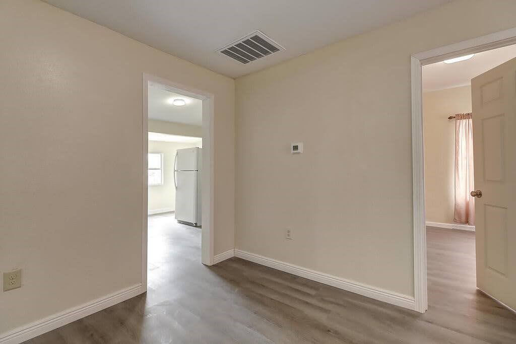 907 Laredo Street Corpus Christi, TX 78401 - Photo 6 of 34