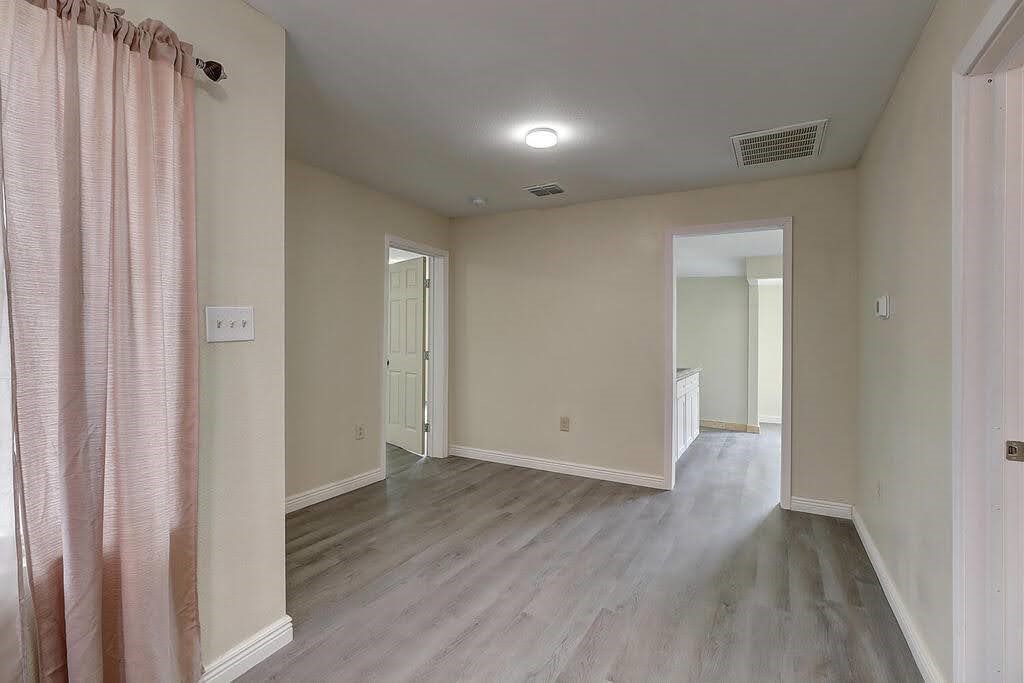 907 Laredo Street Corpus Christi, TX 78401 - Photo 9 of 34