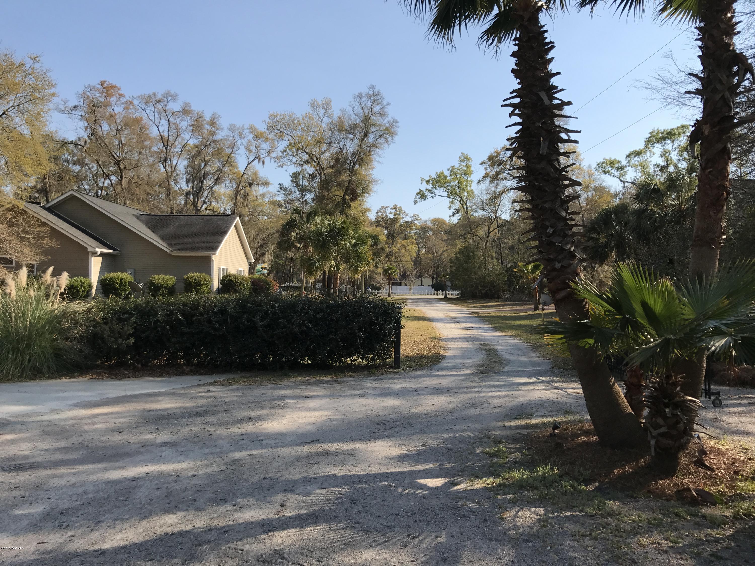 66 Springfield Road Beaufort, SC 29907 - Photo 24 of 29 IMG_0679