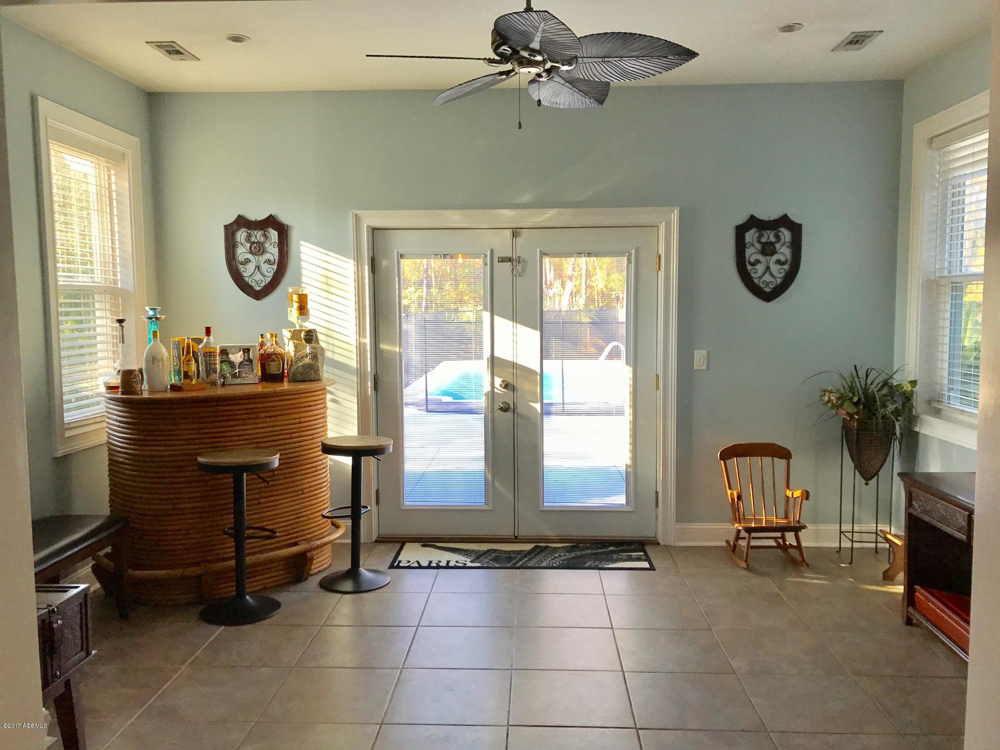 66 Springfield Road Beaufort, SC 29907 - Photo 6 of 29 FullSizeRender