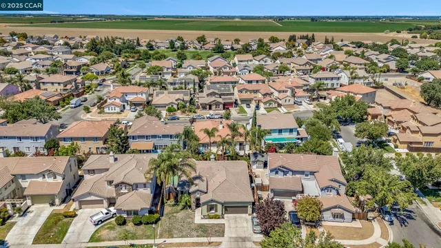 $549,900 | 1325 Beaver Creek Drive, Patterson, CA 95363