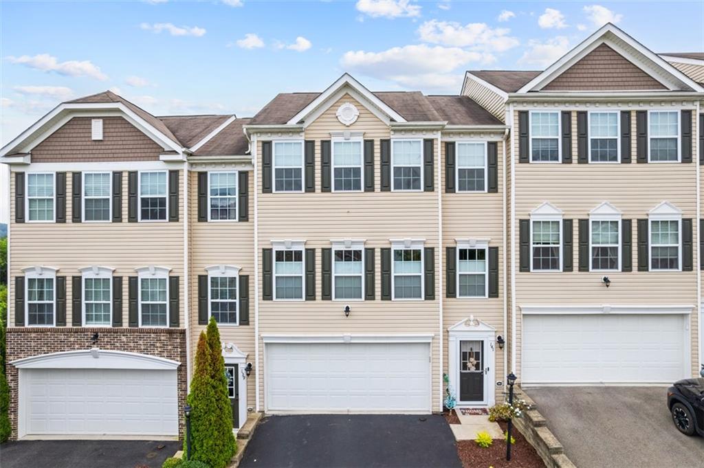 Welcome to 141 Rylie Dr located within minutes of Zelienople.