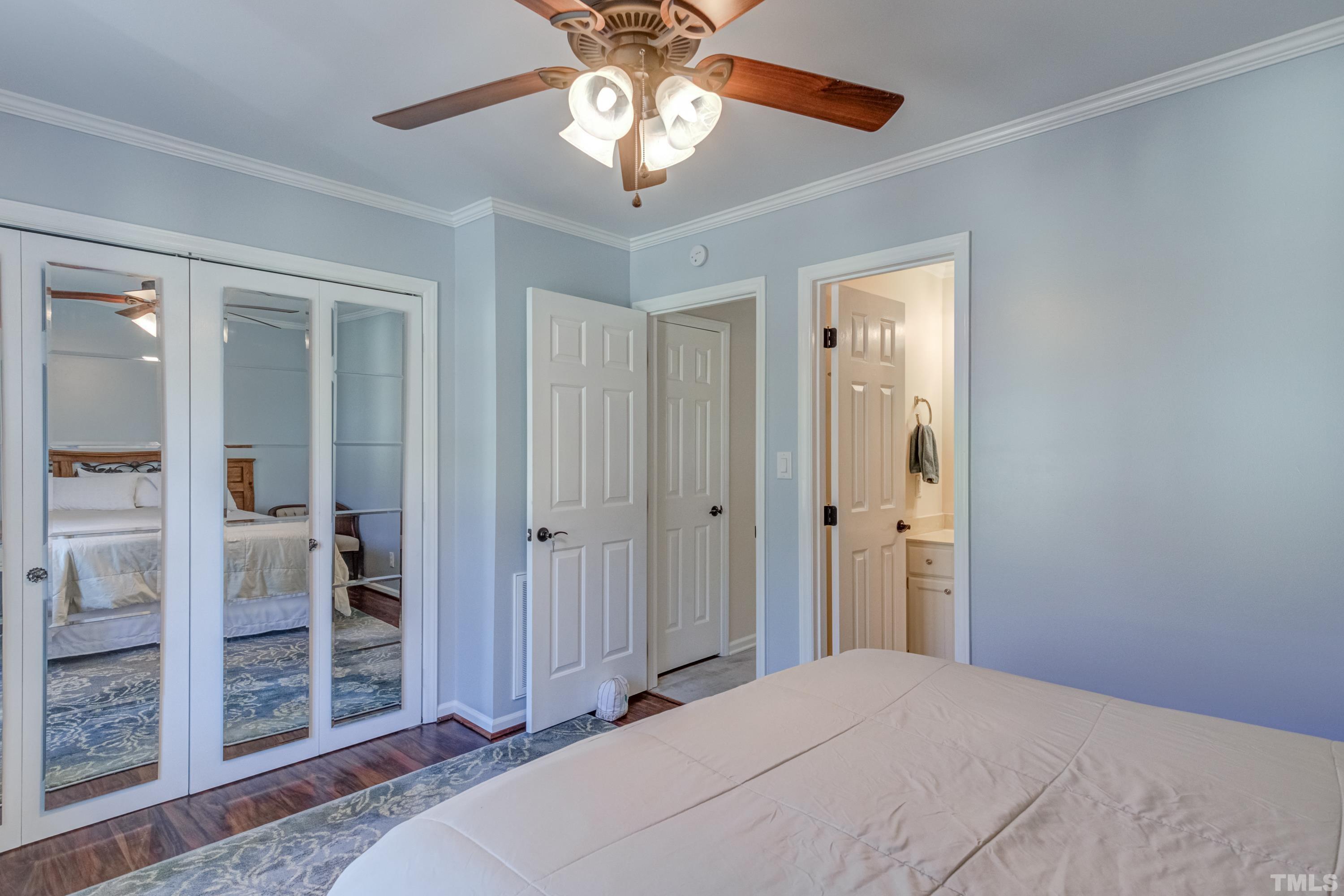 534 Oak Run Drive Raleigh, NC 27606 - Photo 11 of 22 Gallery Image 11