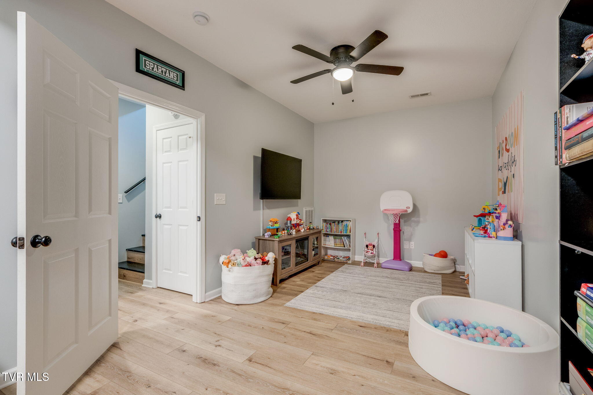 220 Old Siam Road Elizabethton, TN 37643 - Photo 25 of 41 025