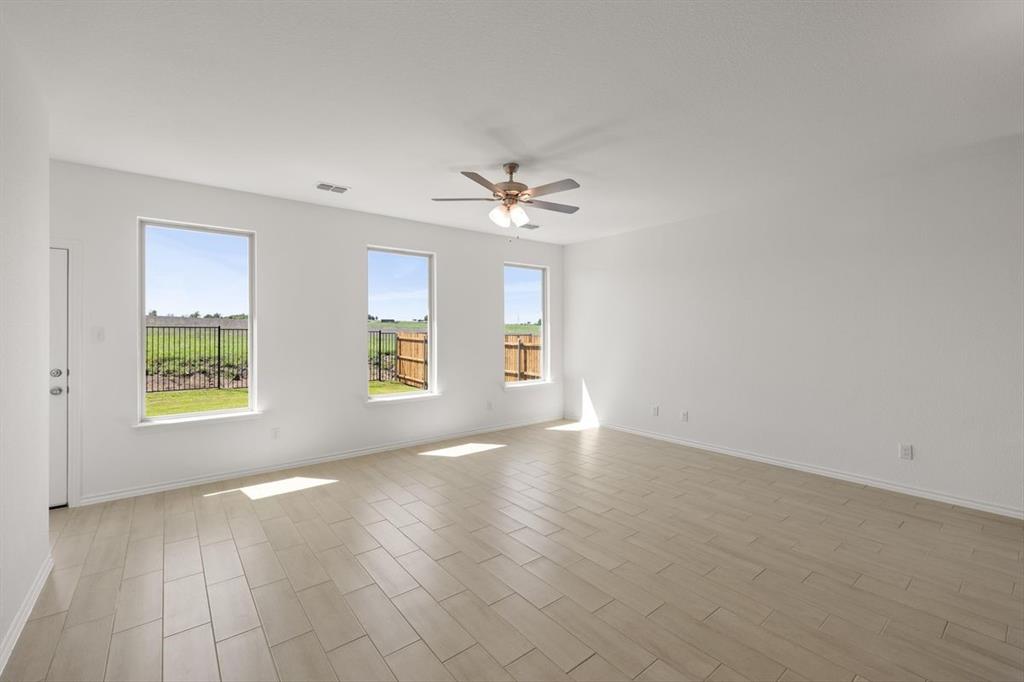 3115 Hawkview Drive Cleburne, TX 76031 - Photo 14 of 24 Orchid 8