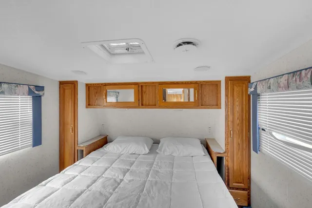 $1,695 | 12712 East McKinley Avenue, Sanger, CA 93657