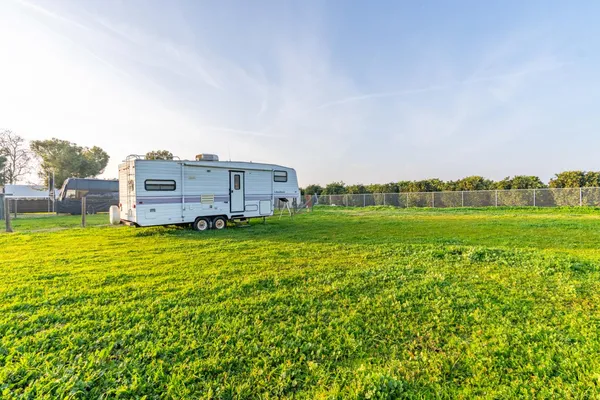 $750 | 12712 East McKinley Avenue, Sanger, CA 93657