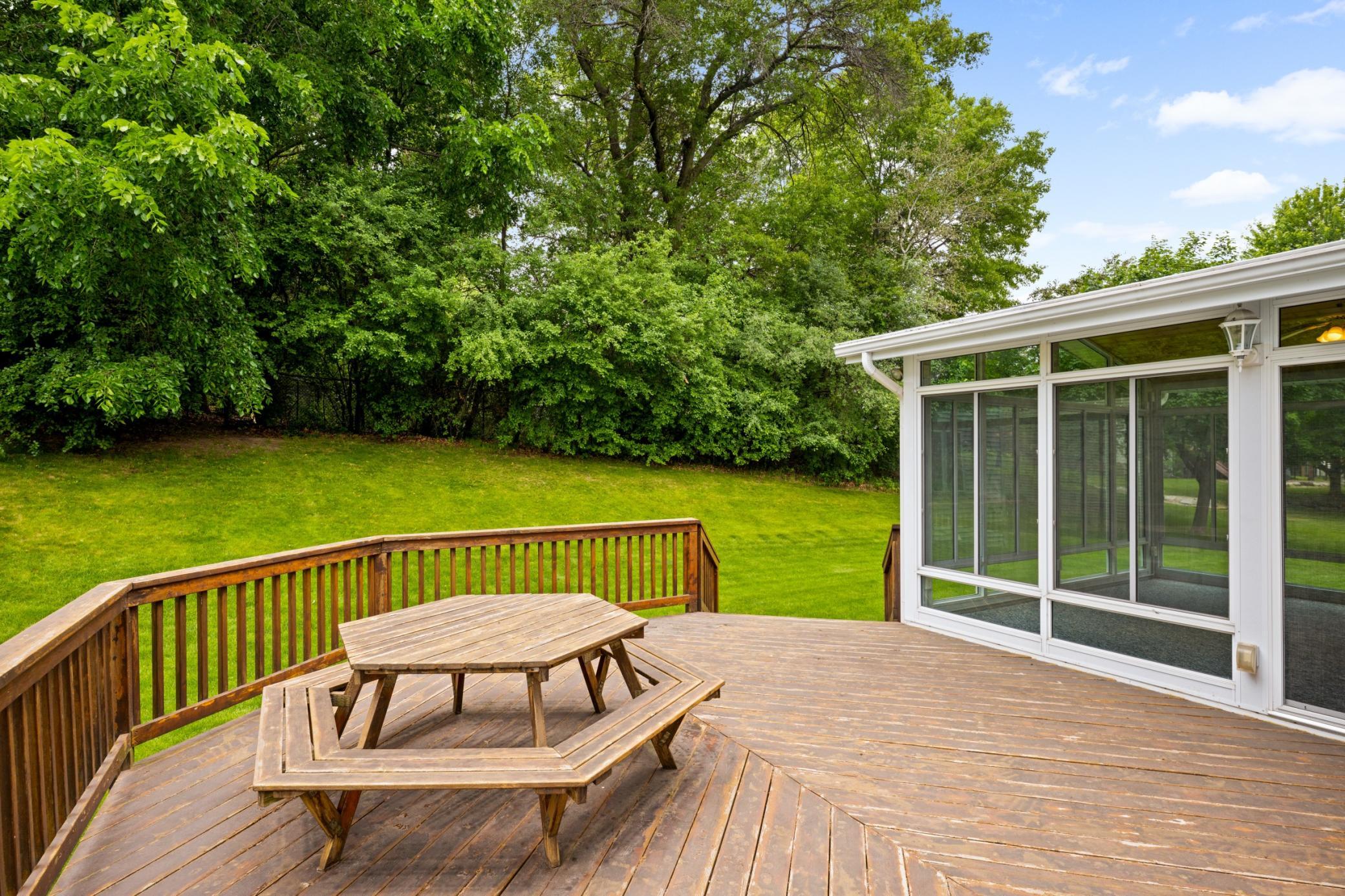 676 Falcon Ridge Road Woodbury, MN 55125 - Photo 32 of 34