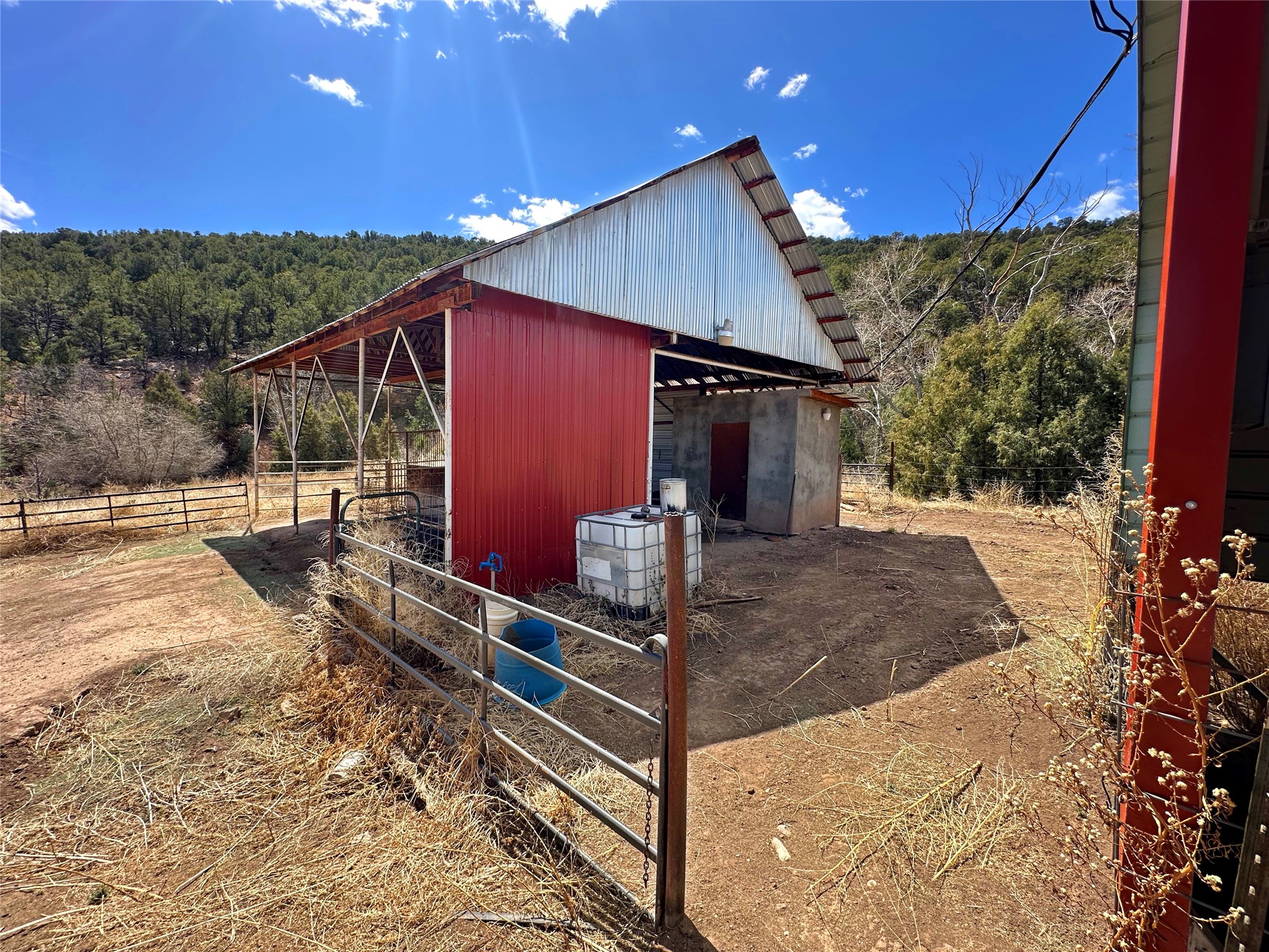 53 County Rd B44C Pecos, NM 87552 - Photo 18 of 51