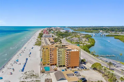 $549,000 | 18610 Gulf Boulevard, Unit 108, Indian Shores, FL 33785