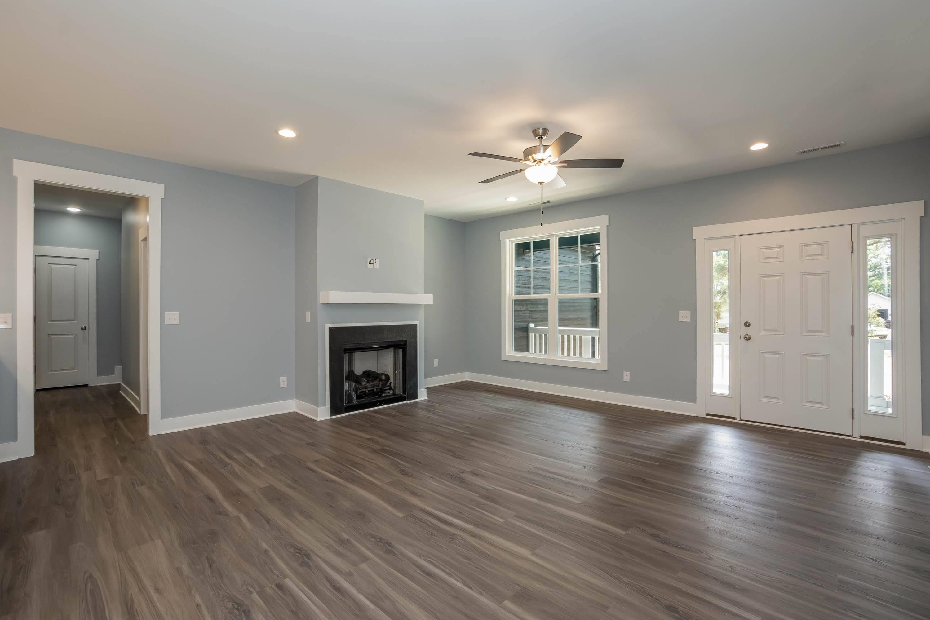 1701 Honeysuckle Road Raleigh, NC 27609 - Photo 6 of 29 Photo 6