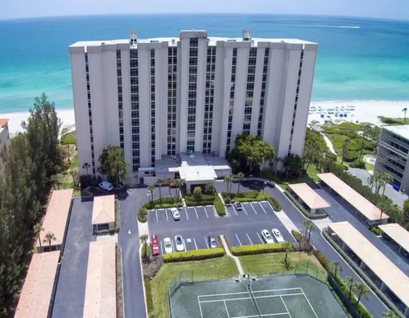$12,000 | 2425 Gulf Of Mexico Drive, Unit 11F, Longboat Key, FL 34228