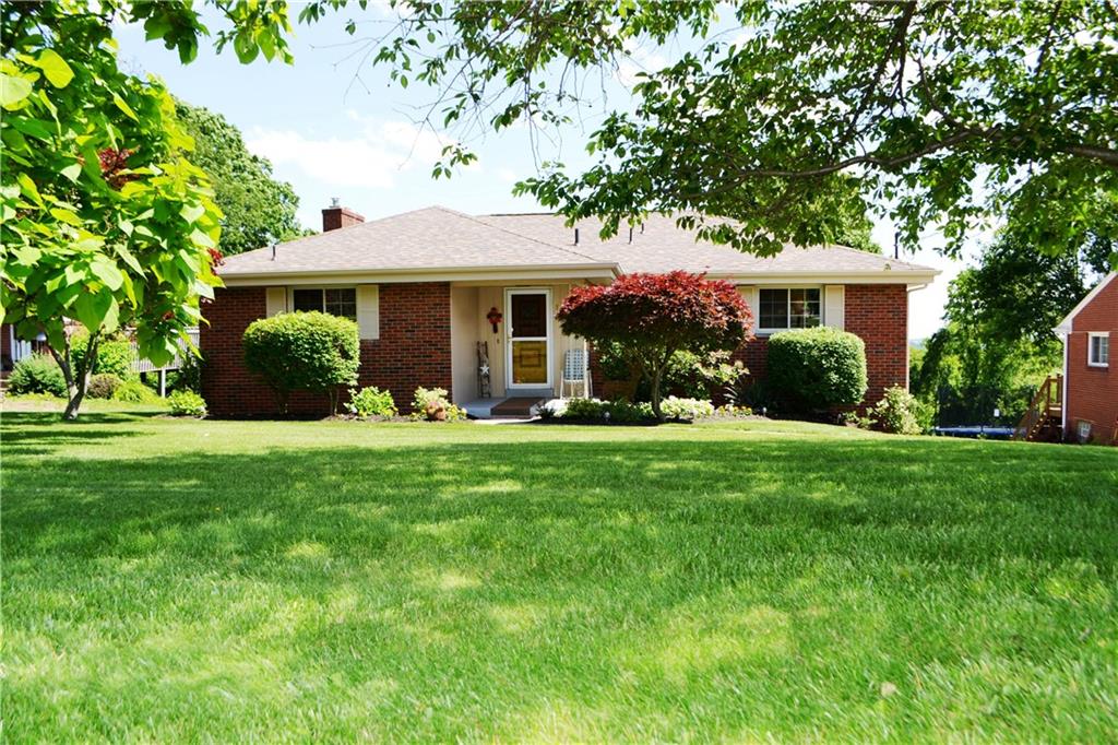 108 Lincoln Road Clairton, PA 15025 - Photo 1 of 21 Level Front Yard & Entry