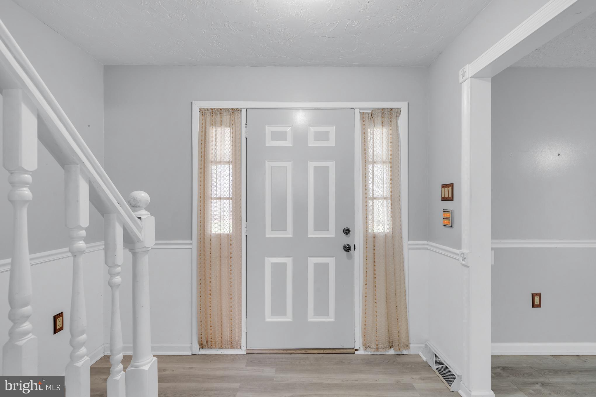 5013 East Berlin Road East Berlin, PA 17316 - Photo 4 of 44 Front Entry