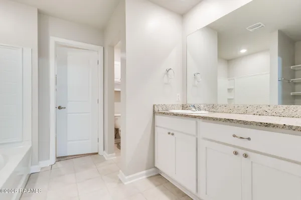 $252,000 | 107 Northern Oak Drive, Lafayette, LA 70507