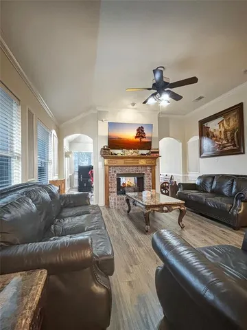 $2,450 | 86 Bridgewood Drive, Mansfield, TX 76063