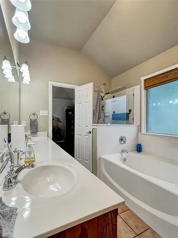 $2,450 | 86 Bridgewood Drive, Mansfield, TX 76063