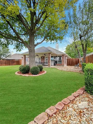$2,450 | 86 Bridgewood Drive, Mansfield, TX 76063