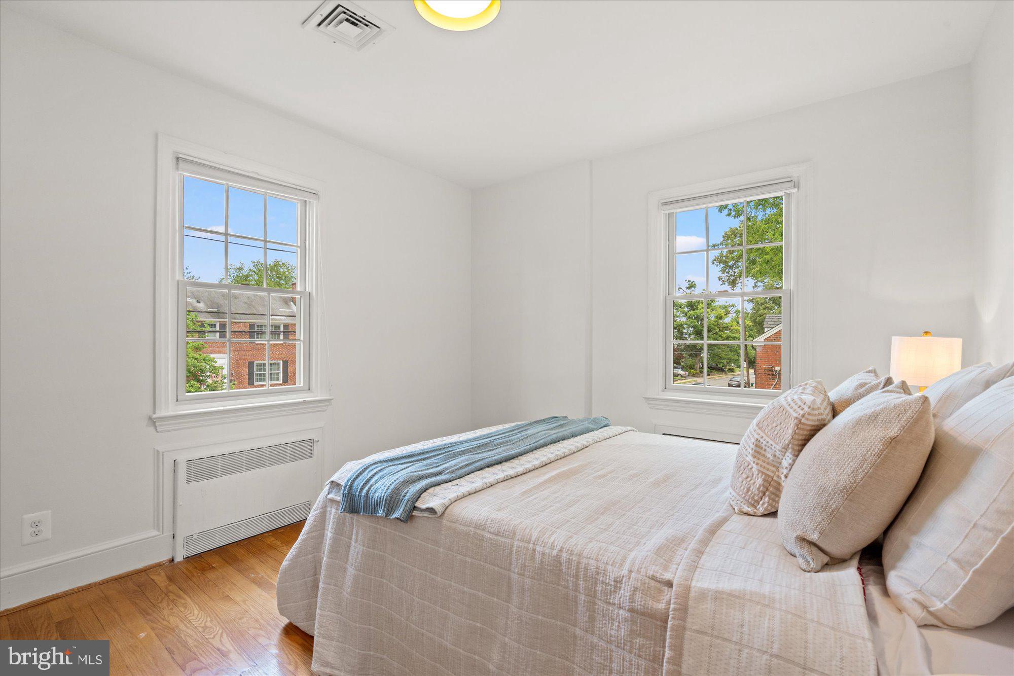 2434 Cameron Mills Road Alexandria, VA 22302 - Photo 39 of 51