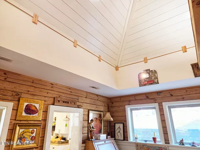 $399,500 | 223 Creek 150, Sweetwater, TN 37874