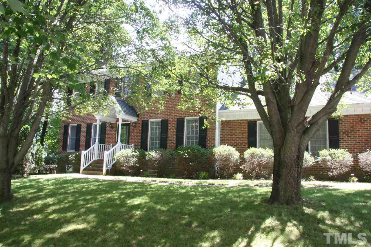 7704 Glendower Road Raleigh, NC 27613 - Photo 3 of 24 Gallery Image 3