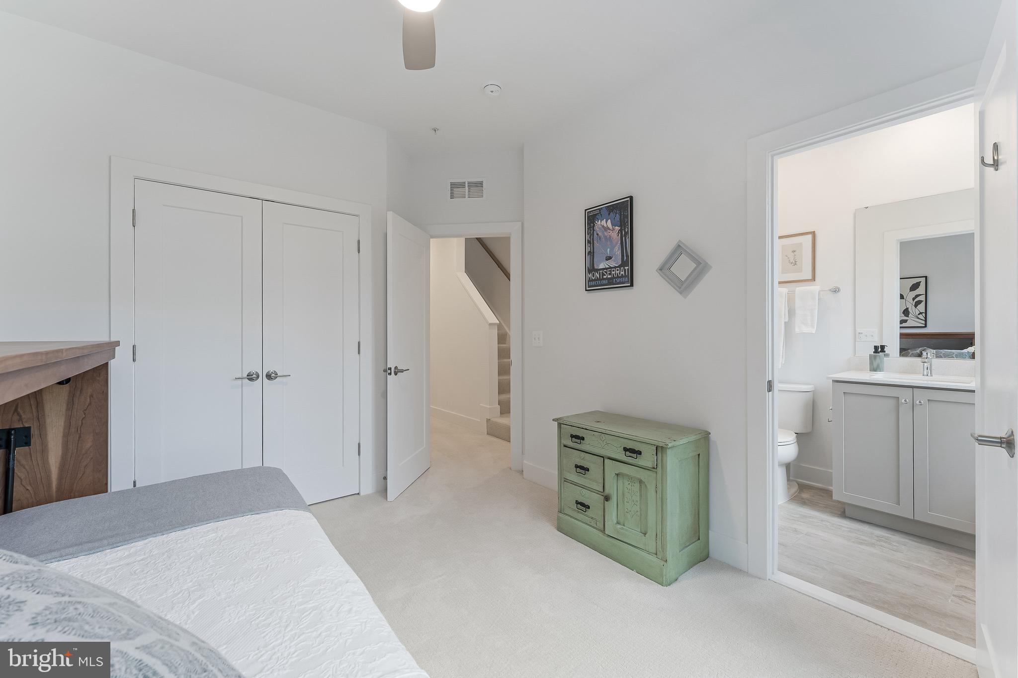 11244 Faraday Park Drive Reston, VA 20190 - Photo 31 of 46