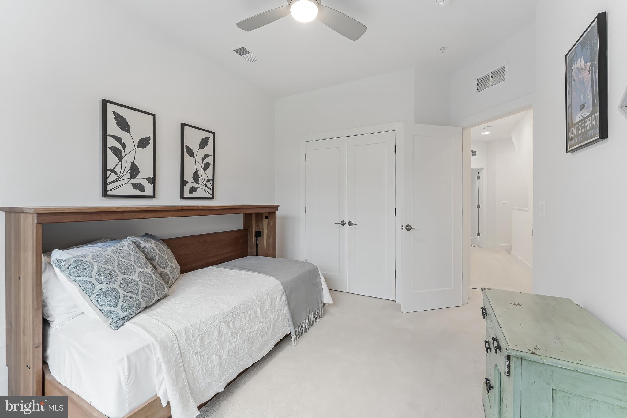 11244 Faraday Park Drive Reston, VA 20190 - Photo 32 of 46