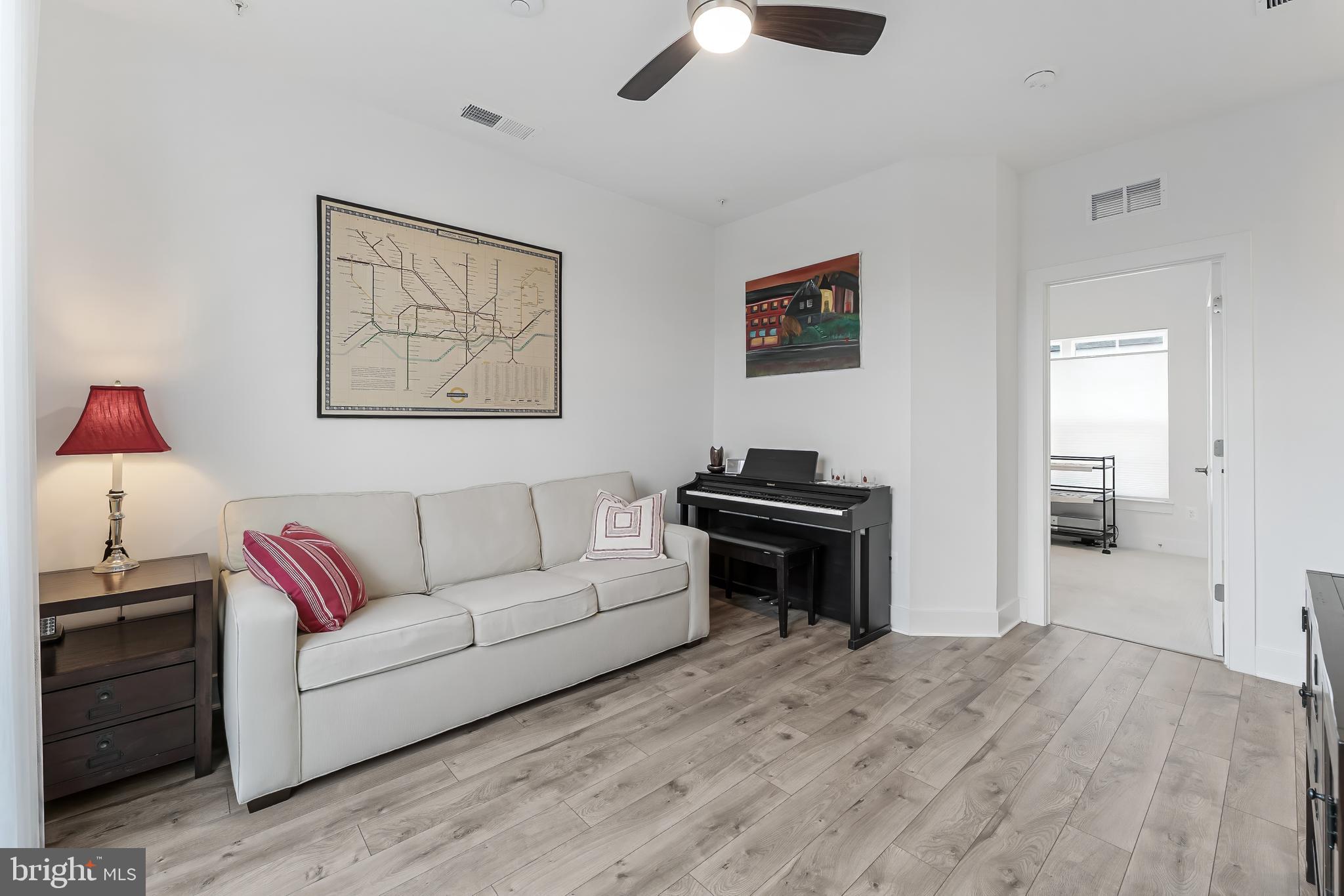 11244 Faraday Park Drive Reston, VA 20190 - Photo 35 of 46