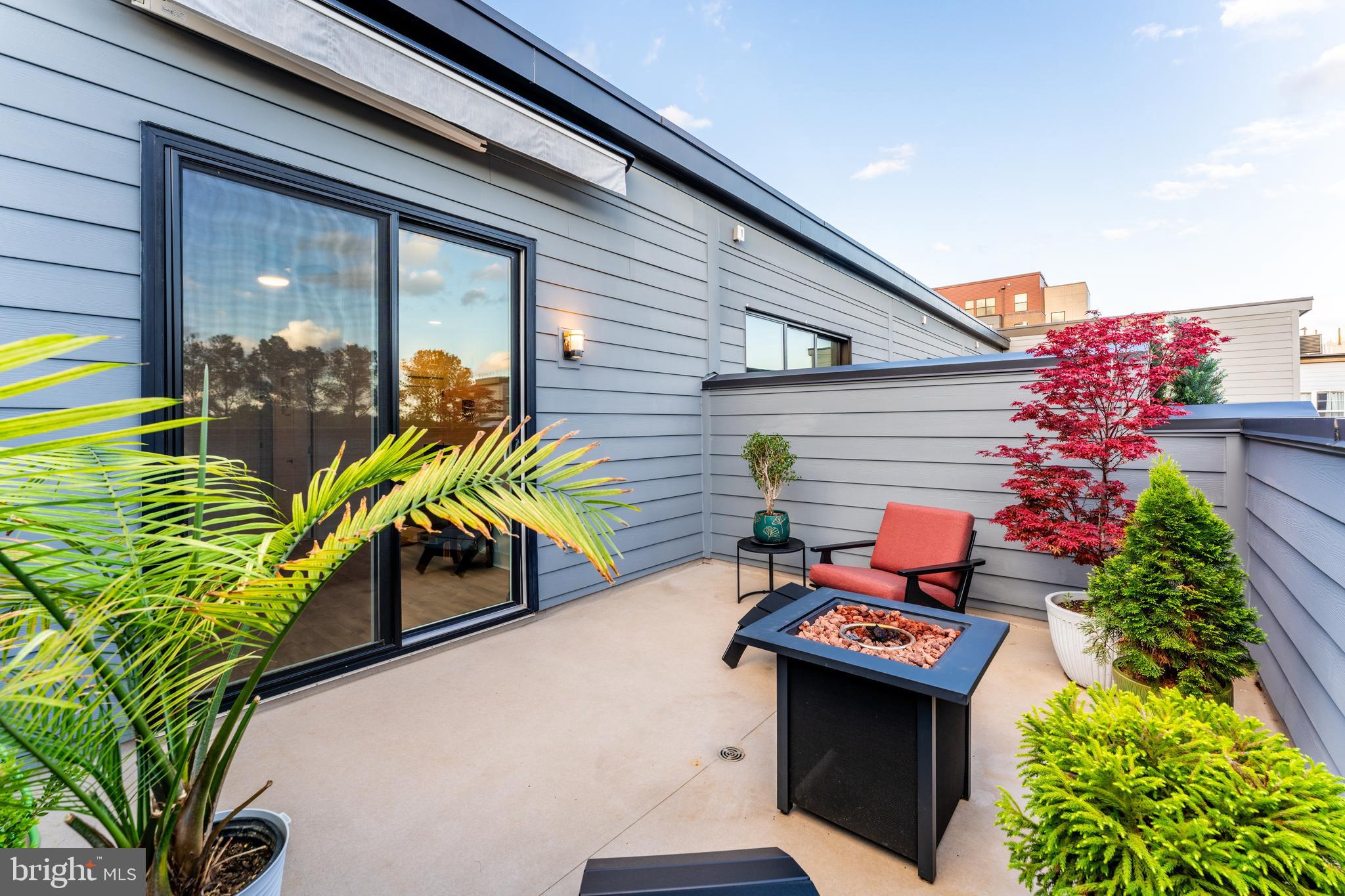 11244 Faraday Park Drive Reston, VA 20190 - Photo 38 of 46