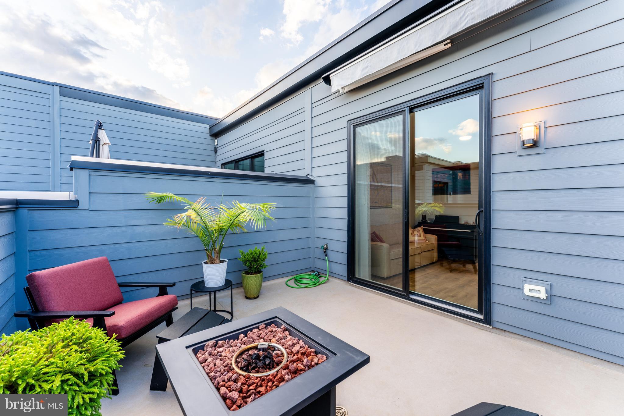 11244 Faraday Park Drive Reston, VA 20190 - Photo 39 of 46