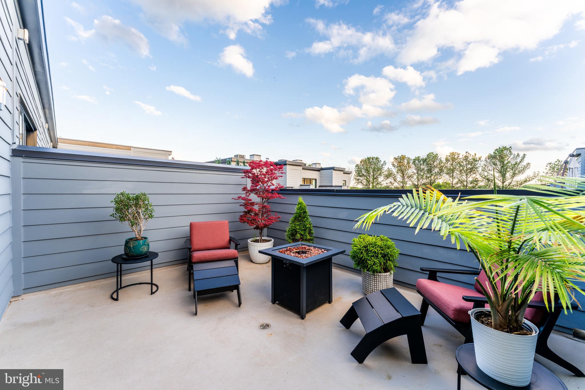 11244 Faraday Park Drive Reston, VA 20190 - Photo 40 of 46