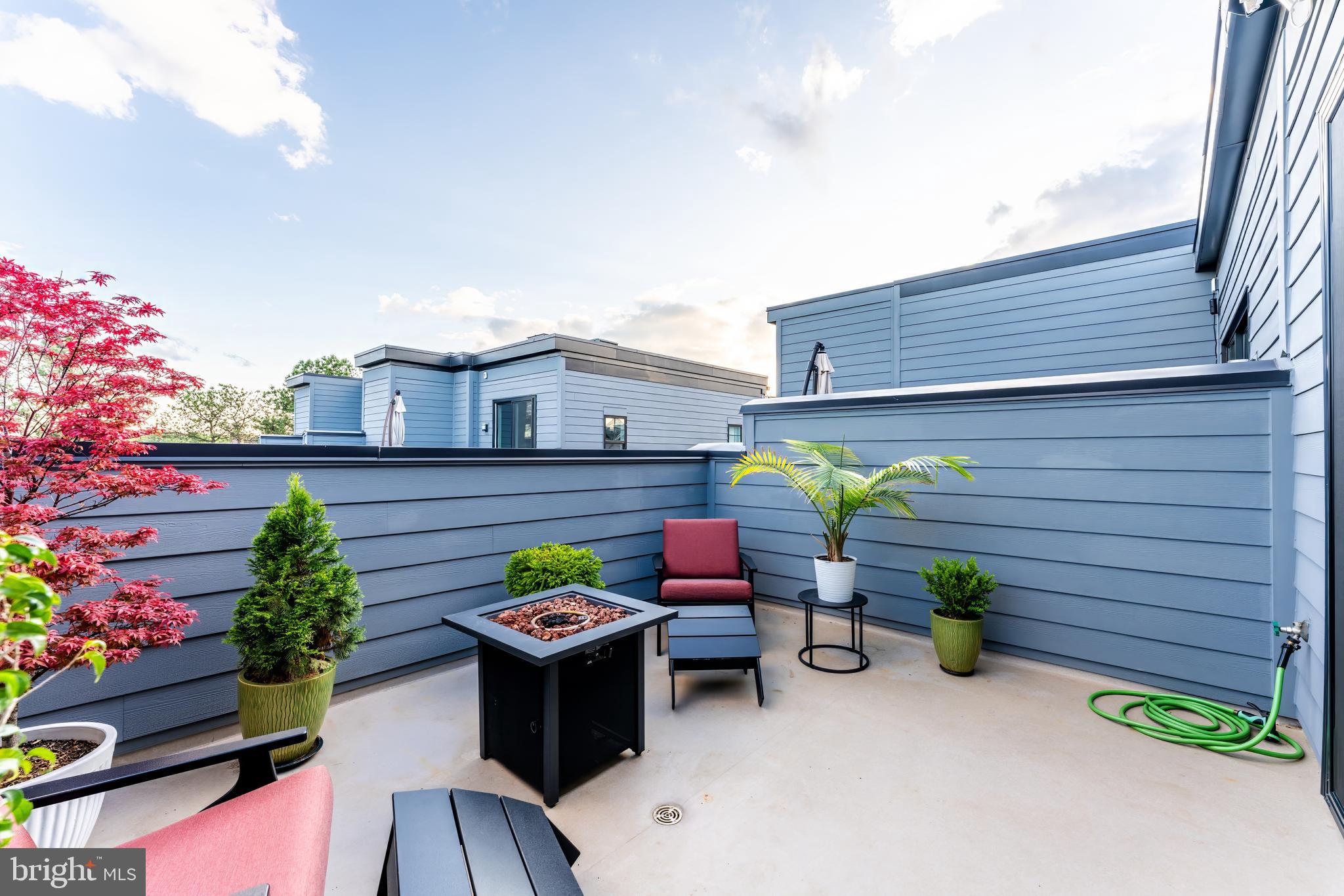 11244 Faraday Park Drive Reston, VA 20190 - Photo 41 of 46