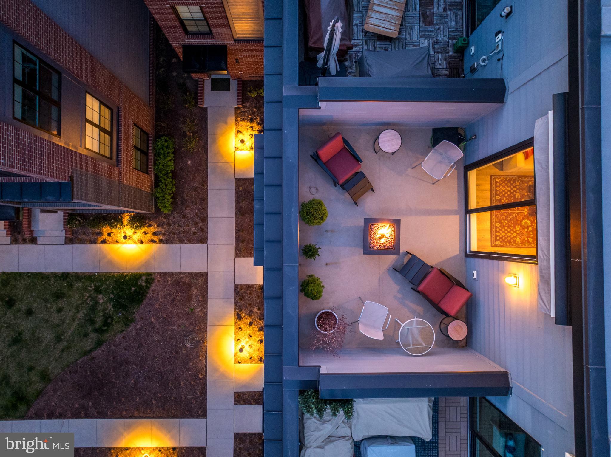 11244 Faraday Park Drive Reston, VA 20190 - Photo 5 of 46