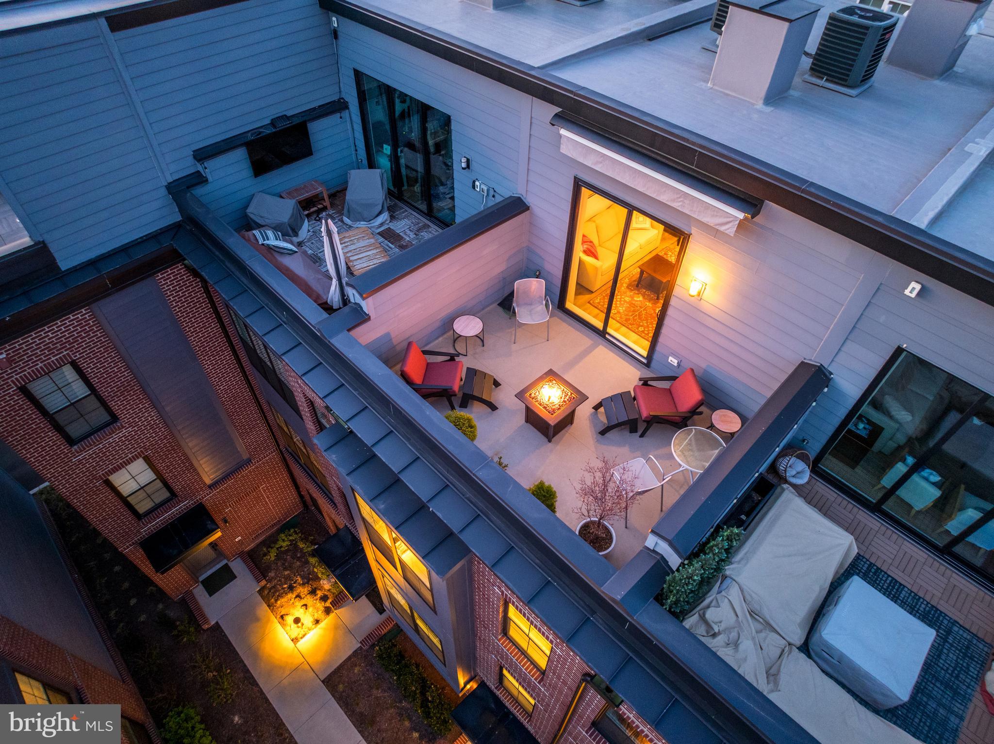 11244 Faraday Park Drive Reston, VA 20190 - Photo 6 of 46