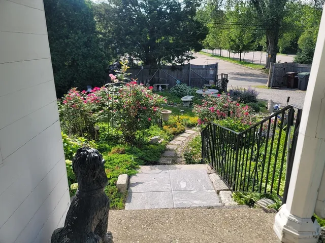 $1,100,000 | 92 Old River Place, Dedham, MA 02026