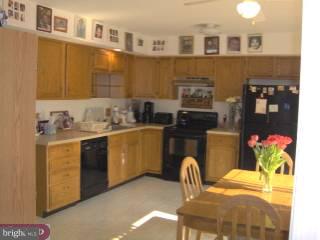 46 Egerton Road Langhorne, PA 19047 - Photo 4 of 6 Gallery Image 4
