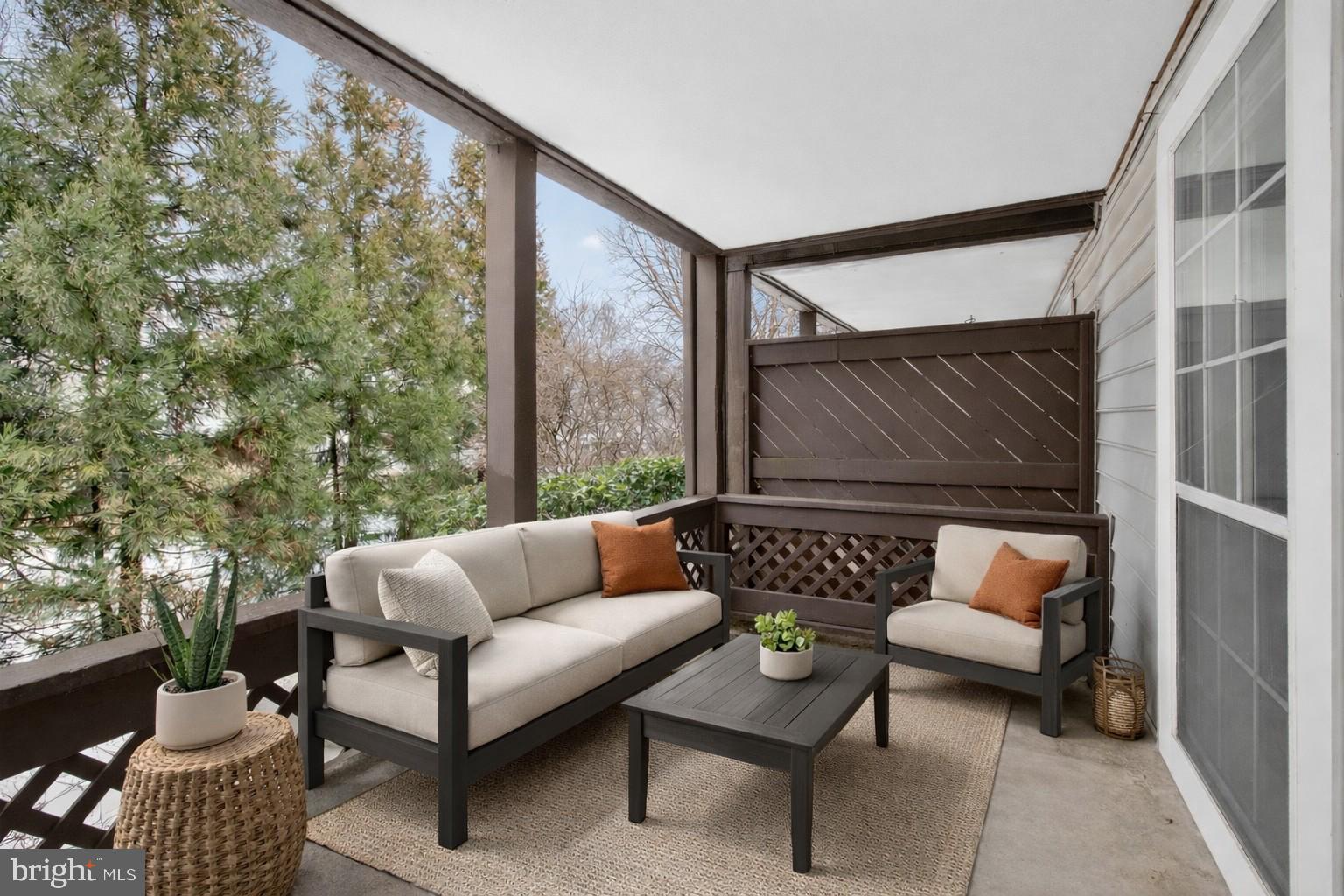 10114 Oakton Terrace Road Oakton, VA 22124 - Photo 20 of 22