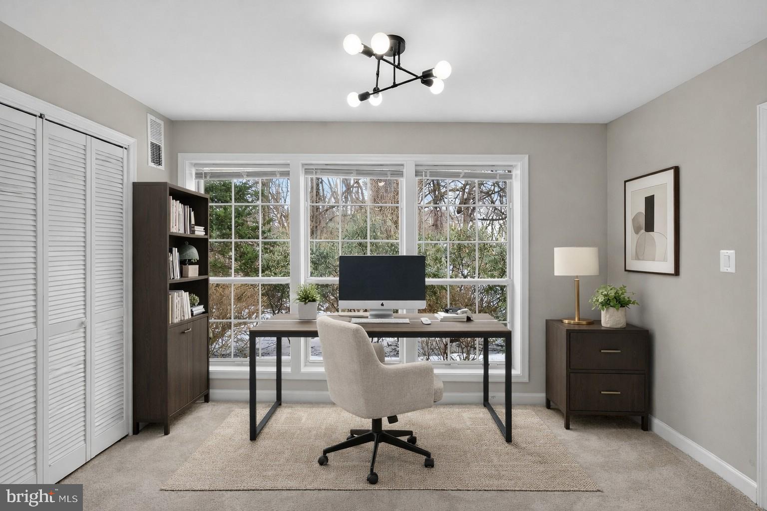 10114 Oakton Terrace Road Oakton, VA 22124 - Photo 9 of 22