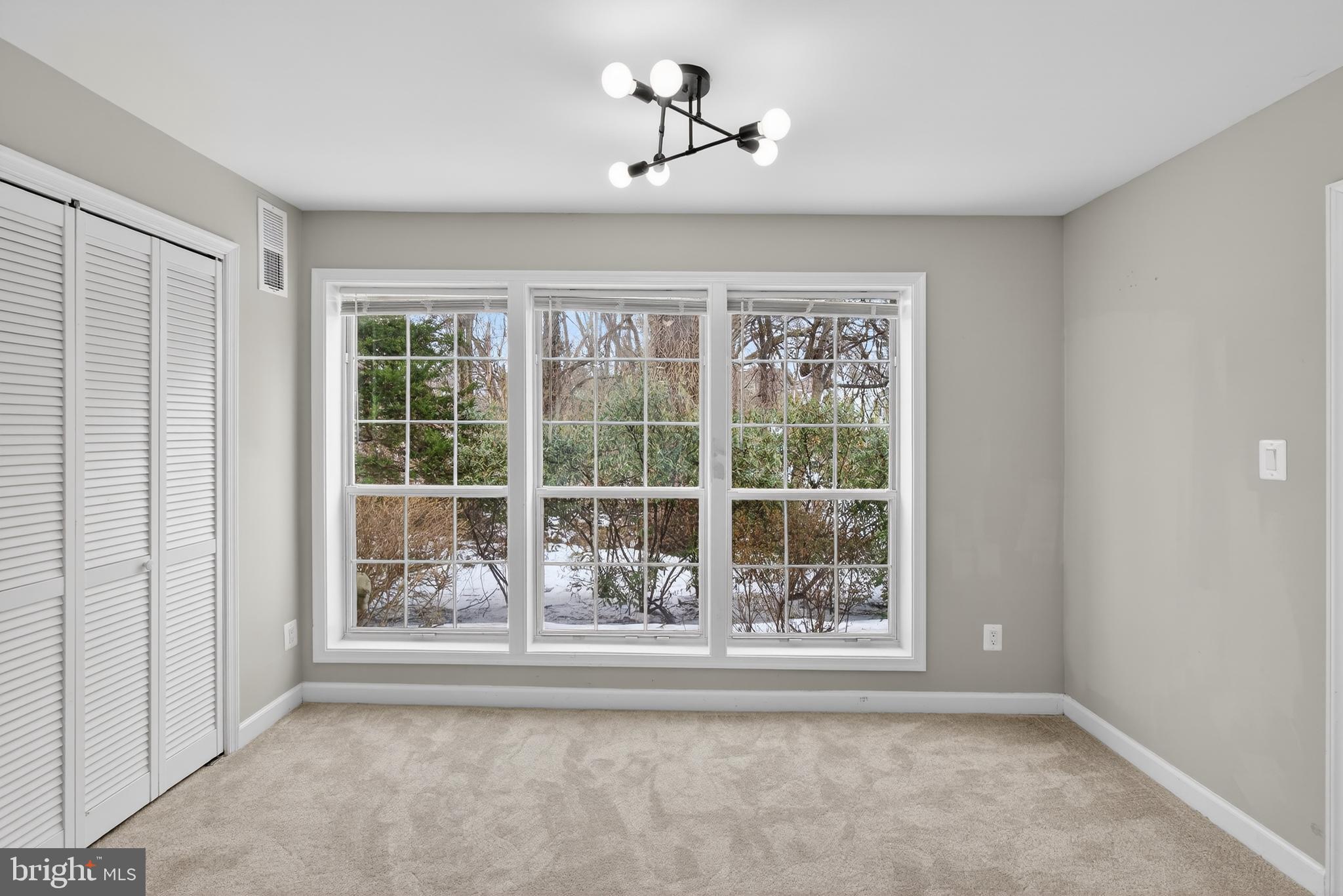 10114 Oakton Terrace Road Oakton, VA 22124 - Photo 10 of 22