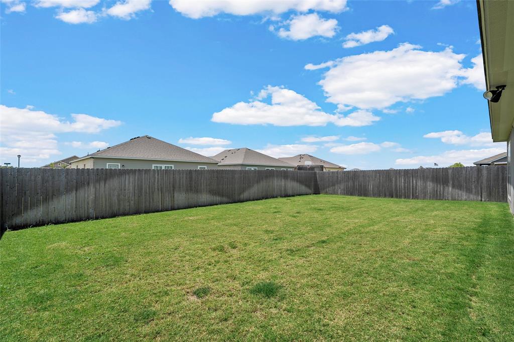 11100 Solar Street Lorena, TX 76655 - Photo 25 of 34