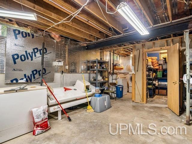 509 Dukes Road Skandia, MI 49885 - Photo 27 of 63