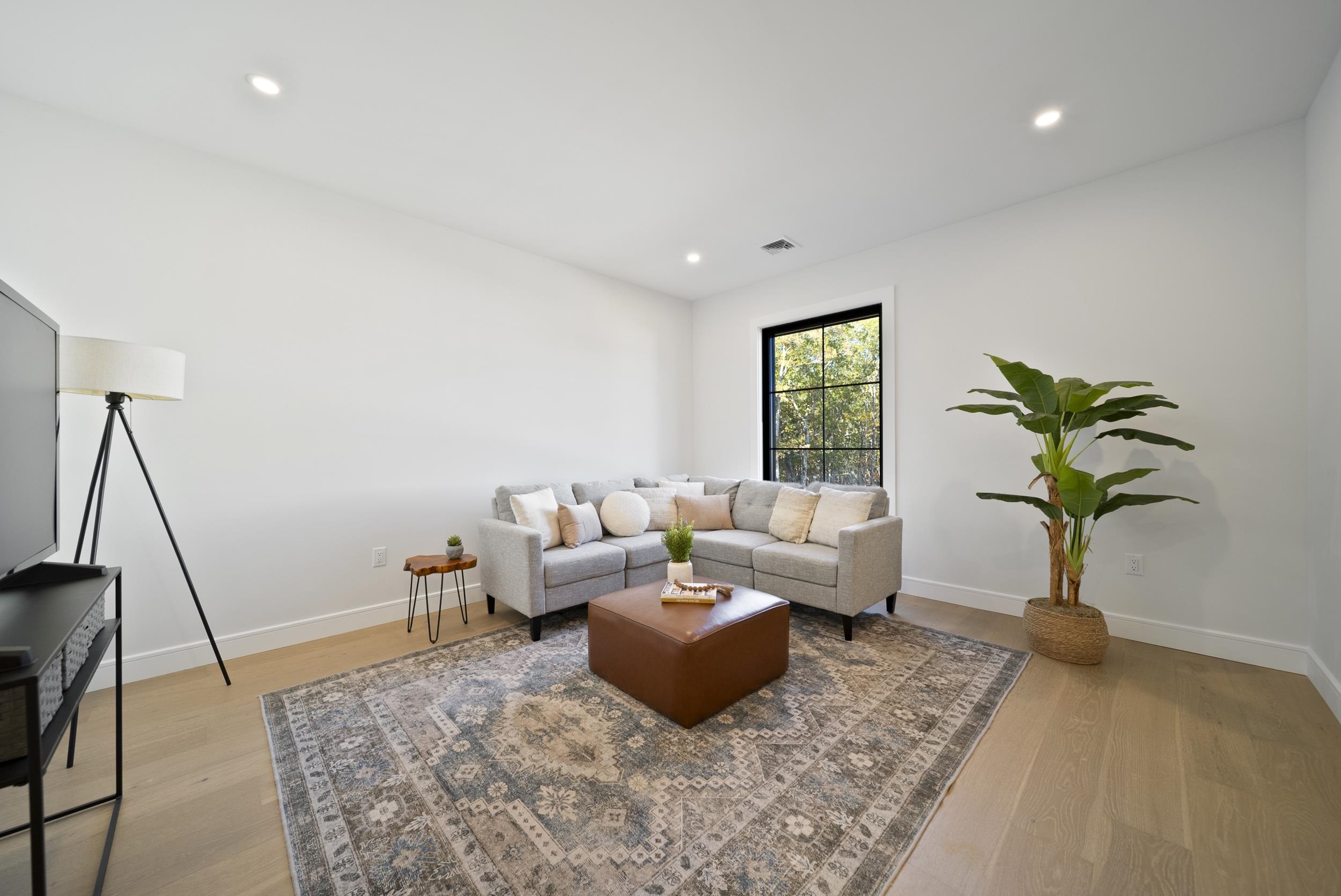 16 Arbor Road Epping, NH 03042 - Photo 25 of 44