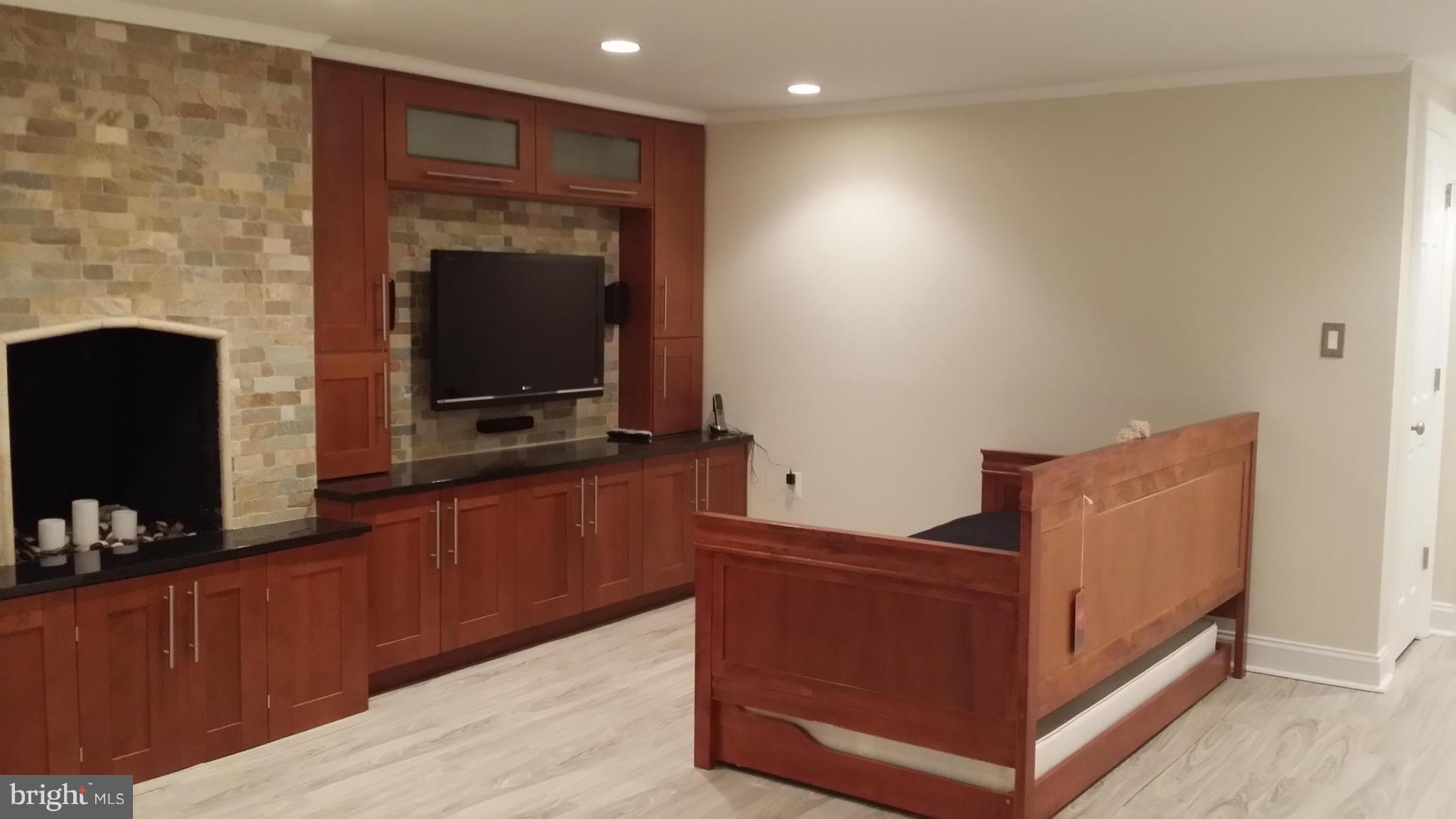 614 R Street Northwest Washington, DC 20001 - Photo 4 of 20 Basement