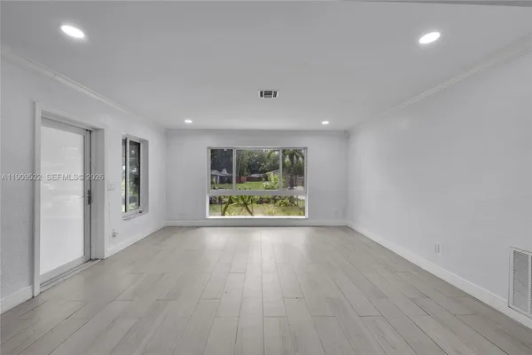 $559,900 | 6221 Southwest 26th Street, Miramar, FL 33023